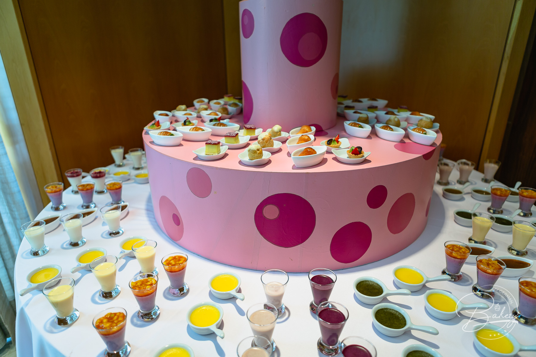 Il Teatro im Four Seasons - Sonntags-Brunch in Mailand im Four Seasons Hotel Mailand - Brunch am Sonntag gehört zu Mailand, wie Mode, Fussball und teure Autos. Brunch im Four Seasons Hotel Mailand mit Küche und ausgewählten Speisen - Brunch im Restaurant Il Teatro