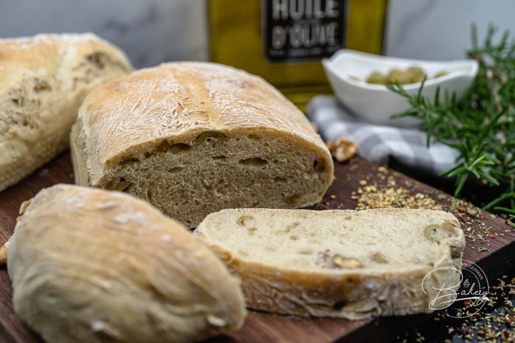 Simple ciabatta recipe - delicious Italian bread as a dinner bread - best and easy ciabatta recipe for delicious Italian bread as dinner bread with salad, barbecue, pasta or even pure with olive oil,
