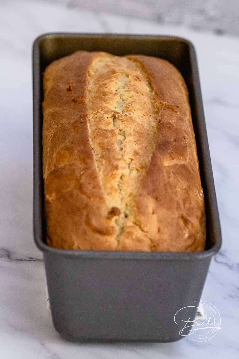 Baking pan - Simple sweet Brioche - bread recipe - Delicious bread quickly homemade - always succeeds - as at the bakery - freshly baked yourself - Sunday breakfast - Brioche and sweet white bread - recipe for simple sweet Brioche as bread recipe. Delicious sweet bread baked quickly. Ingredients: Flour, sugar, milk, eggs, yeast, butter