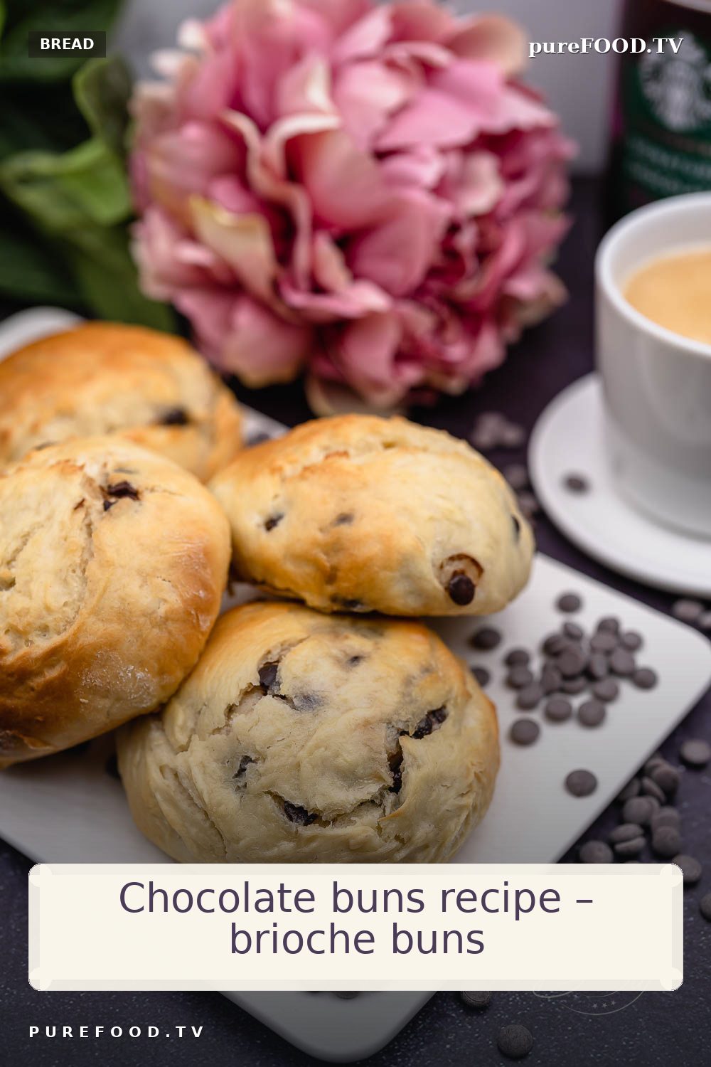 Our easy and best chocolate bun recipe for the most delicious homemade chocolate bread rolls. Chocolate milk rolls, chocolate brioche buns or chocolate shortbread better than from the bakery for the perfect Sunday breakfast and brunch.